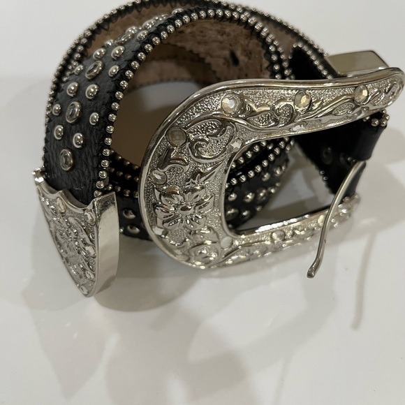 Black, crystal studded, cowgirl, western genuine, Italian leather unbranded M/L main image 6
